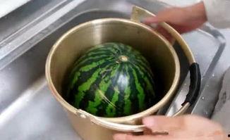 地主窝里横吃瓜视频,揭秘视频背后的惊人真相